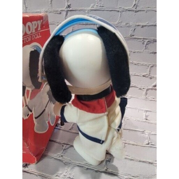 Vintage Snoopy Tennis Player Collector Doll 8 1/2" PVC and Accessories 1966 - Picture 8 of 16